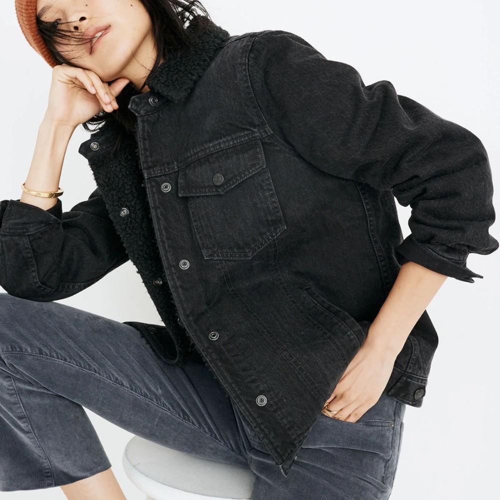 Madewell The Oversized Jean Jacket in Gallagher Black: Sherpa Edition size small